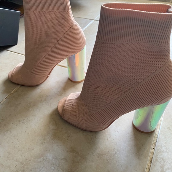 CALL IT SPRING - Picture 10 of 10